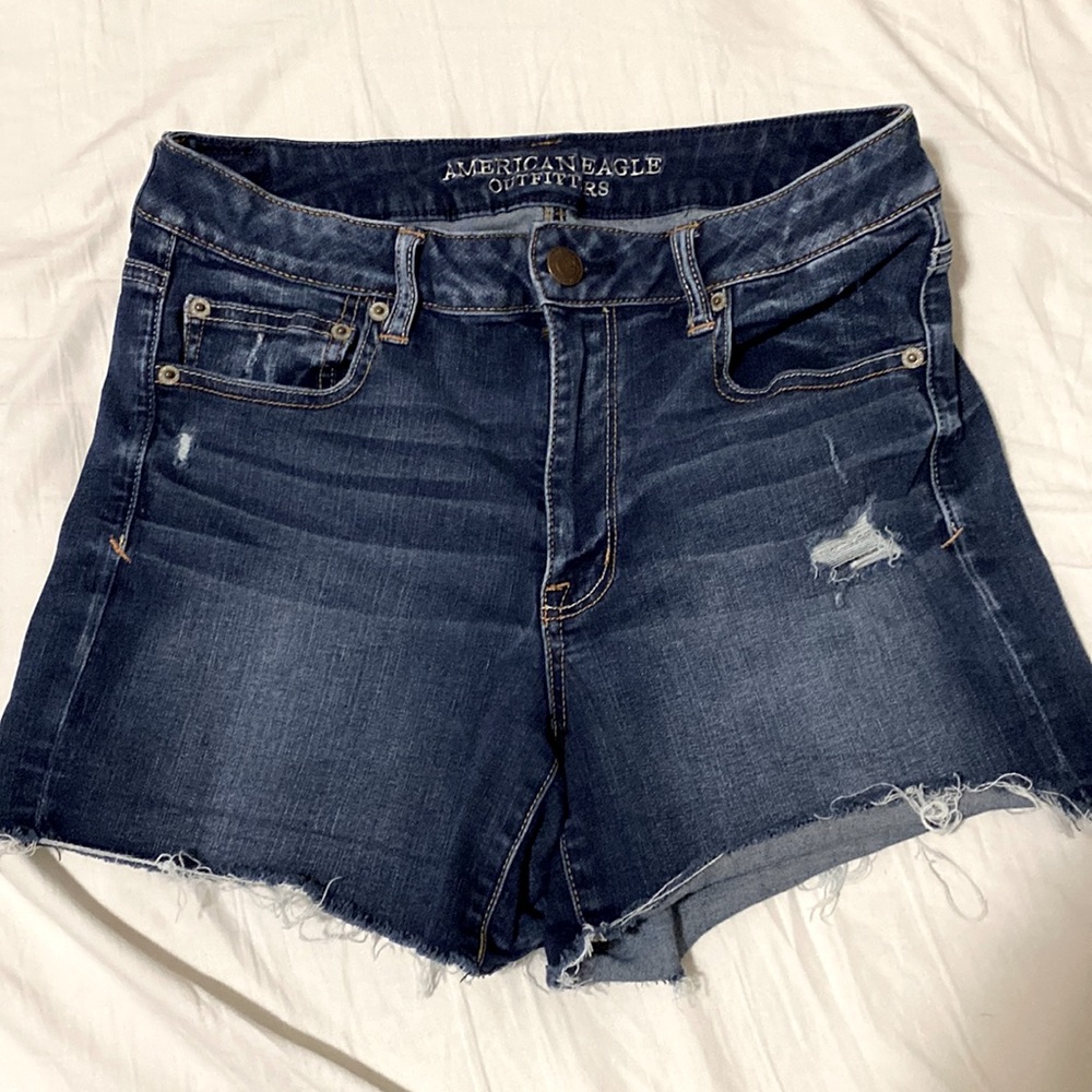 size 12 american eagle shorts!